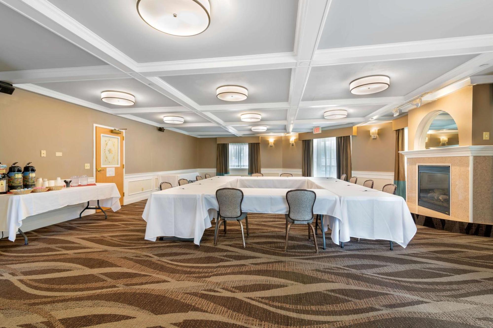 Best Western Plus Executive Court Inn & Conference Center Manchester Buitenkant foto